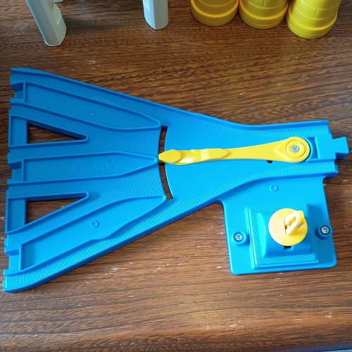 Tomy way triple - tomy, split