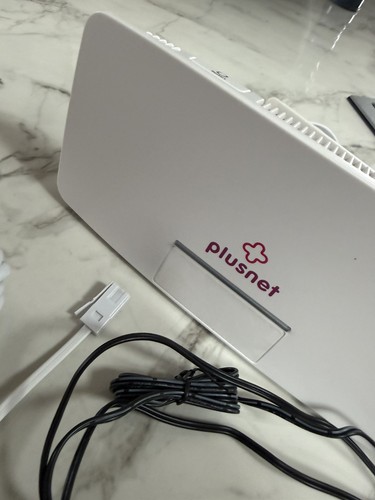 Plusnet hub one wifi router - wifi,