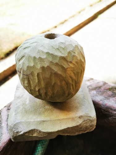 Real sandstone ball small - real,