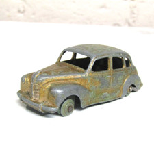 Dinky Toys Austin Devon Bronze