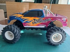 Tamiya Twin Detonator, 4WD, twin motor, excellent  condition, + R/C transmitter.
