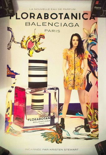 Balenciaga kristen stewart - balenciaga,