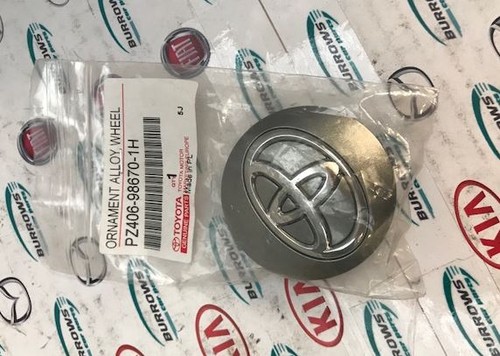 Genuine toyota yaris - toyota,