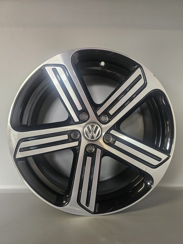 Volkswagen golf alloy - 18",