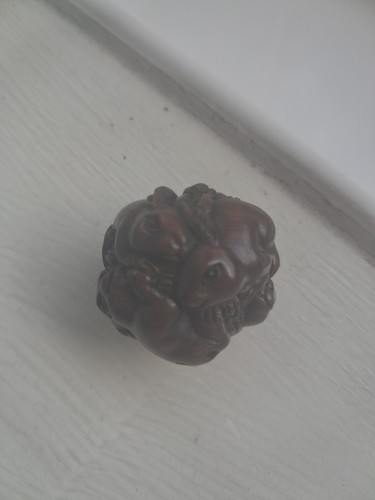 Netsuke boxwood figurine - boxwood,
