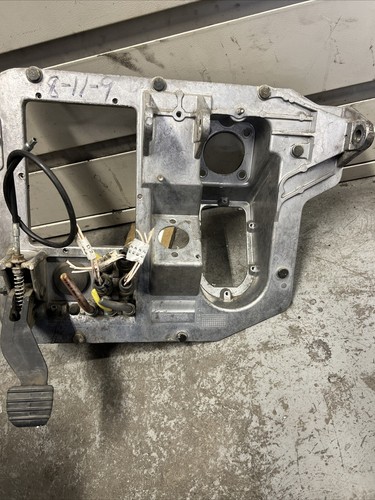 Volvo pedal carrier part - volvo,
