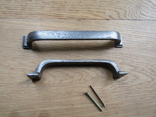 Rustic iron pull handle
