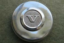 Genuine classic Volvo 240 series 244 245 1970s  WHEEL CENTRE HUB CAP CHROME rare