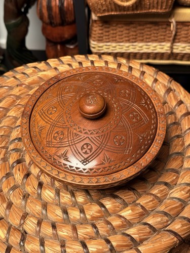 Hand carved wooden - trinket, box