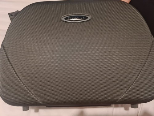 Hard shell luggage holder - hard,