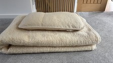 DormaTherm Merino De Luxe Top Quality Wool Blanket(200x200) with pillow