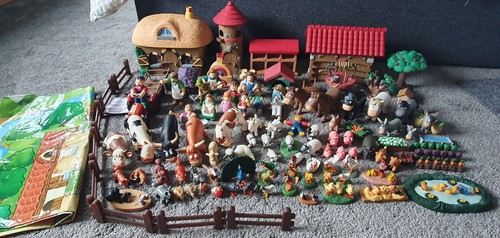 Absolutely massive bundle lot - absolutely,