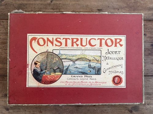Constructor metal - -,