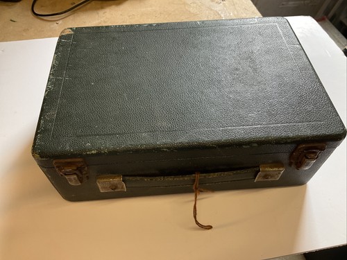 Vintage 1950s portable - portable, valve