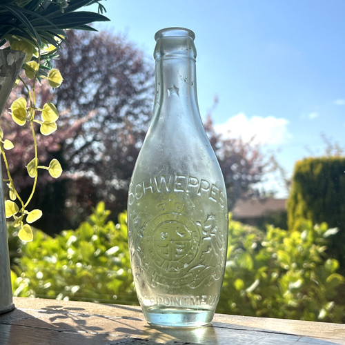 Old fashioned schweppes - fashioned, by