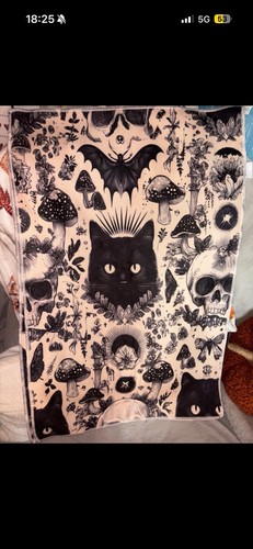 Large halloween themed - large,