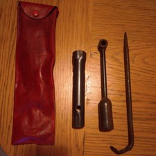 TRIUMPH STANPART TOOL KIT TR2