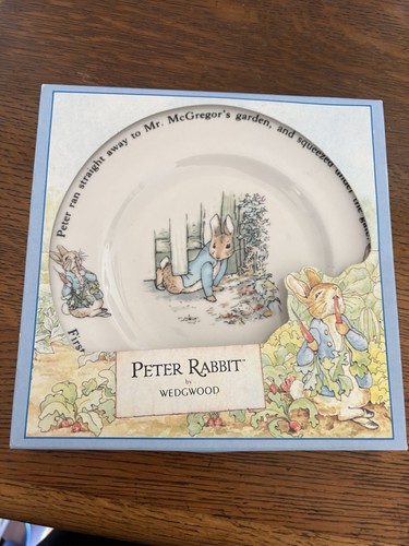 Peter rabbit plate - by, wedgwood