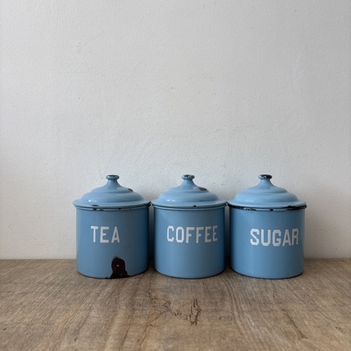 Vintage rustic white blue - white,