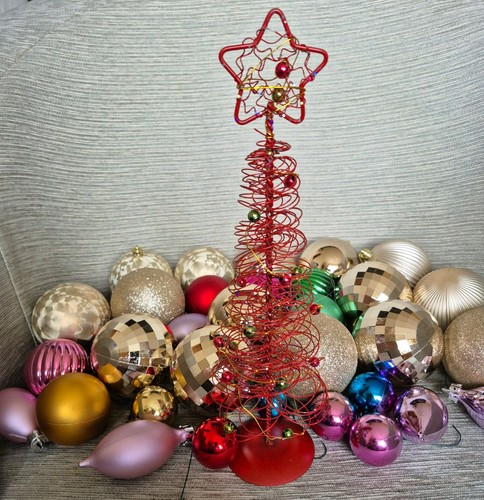 Mixed preloved baubles and - mixed,