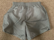NEW BOYS AMERICAN APPAREL LIGHT GREY SWIMMING TRUNKS SHORTS 6 YEARS MADE IN USA