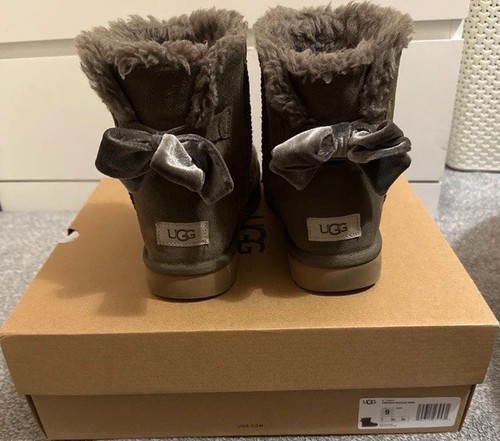 Ugg mini bailey - bow, velvet