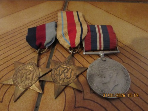 Ww2 trio medals africa - trio, star