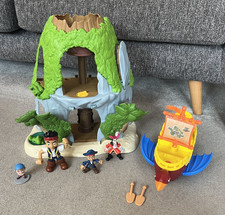 Disney Jake and The Never Land Pirates Play-set and Figures