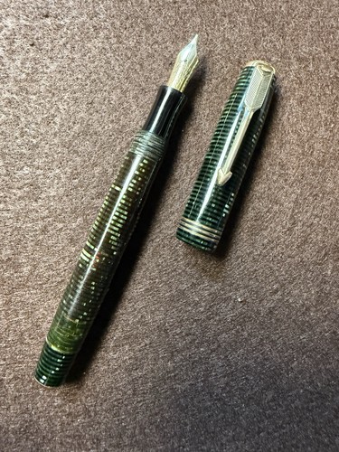 Vintage parker vacumatic - parker, green