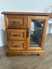 Mele Vintage Wooden Jewellery