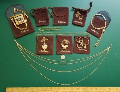 Lot pieces of vintage - 9,