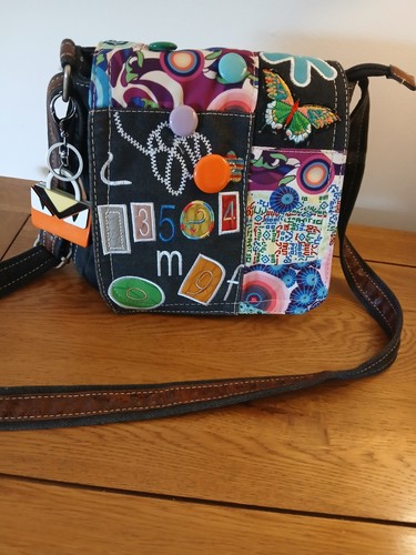 Funky vintage y2k hippy s - funky,