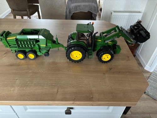 Model toy john deere - /,