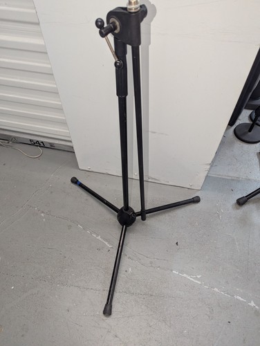 Akg tall tripod - akg, stand