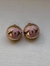 Chanel CC Logo Clip-On