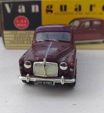 Vanguards 1:43 Scale Rover P4
