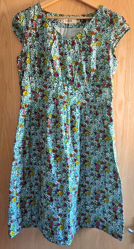Seasalt line neck cap - a-line, v-neck