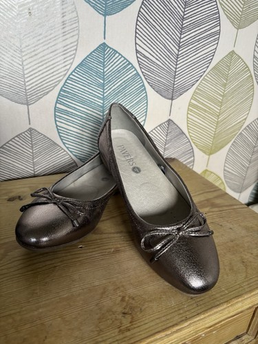 Ladies pavers size - size, 5