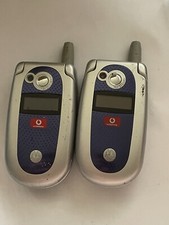 Retro 2000s Motorola V525 -