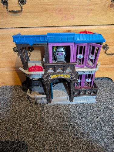 Imaginext batman gotham city - imaginext,