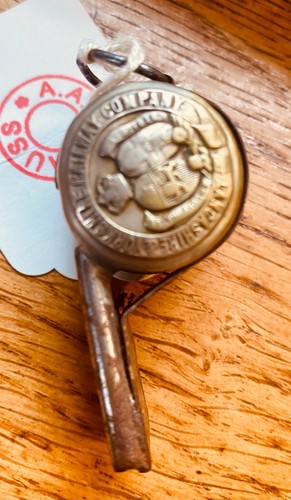 Whistle lancasire yorkshire - whistle,