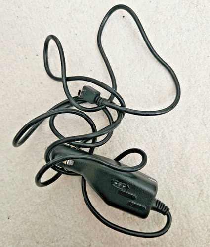 Genuine tomtom car charger - tomtom,