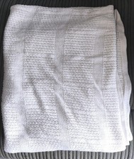 Matalan White Cot / Cot Cellular Blanket