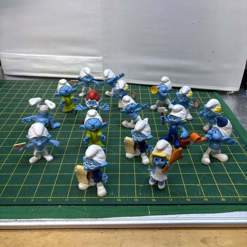 Macdonalds 2013 smurfs - 2013, toys