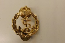MILITARY BADGE BRITISH ROYAL