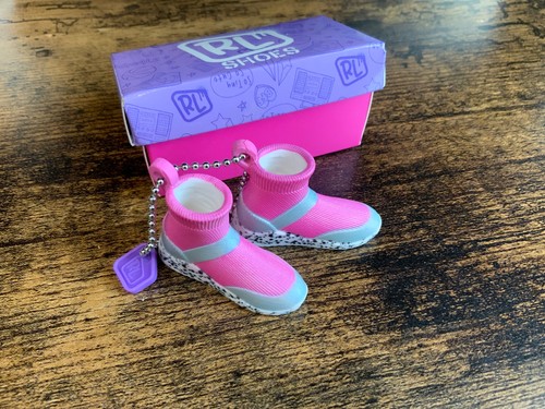 Mini brands real little shoes - real,