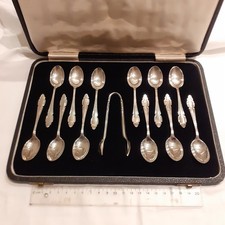 A Cased Set Of GEORGE V  of