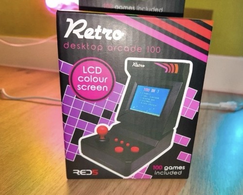 Retro desktop arcade - retro,
