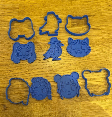 Blue plastic cookie cutters - blue,