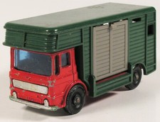 Matchbox horsebox aec - matchbox,